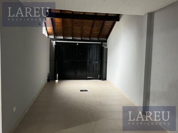 Casa en Villa Morra II