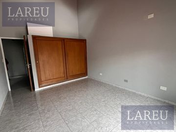Casa en Villa Morra II