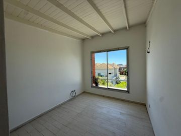 Departamento dos ambientes amplio en Nuevo Quilmes Externo en Alquiler!
