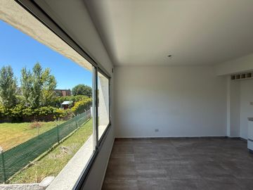 Departamento dos ambientes amplio en Nuevo Quilmes Externo en Alquiler!