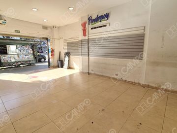 Av. Cabildo al 4500 - Nuñez - Local de 55 m2 Libres con frente a la avenida