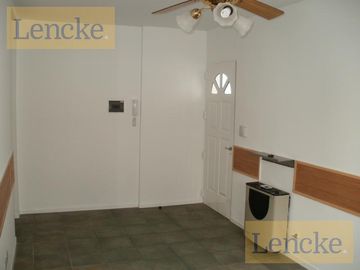 Lindísimo ph con jardín/patio en el centro de San Isidro, 2 ambientes, en alquiler
