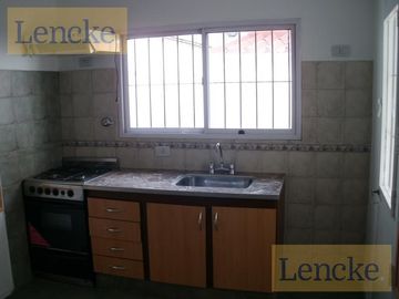 Lindísimo ph con jardín/patio en el centro de San Isidro, 2 ambientes, en alquiler