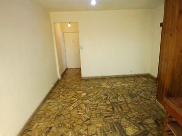 Departamento en Monte Castro