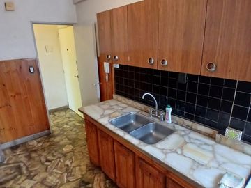 Departamento en Monte Castro