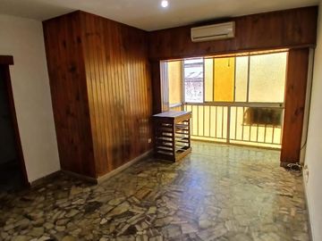 Departamento en Monte Castro