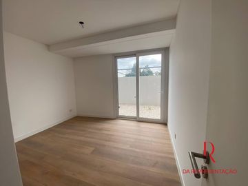 ALQUILER - 3 Ambientes a Estrenar con doble Jardín con galería y parrilla en Lagunita, Nordelta