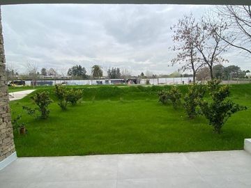 ALQUILER - 3 Ambientes a Estrenar con doble Jardín con galería y parrilla en Lagunita, Nordelta