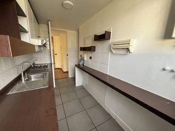AMPLIO ARRIENDO  EN LA FLORIDA