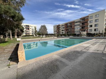 AMPLIO ARRIENDO  EN LA FLORIDA