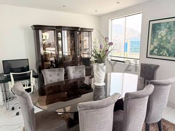 ESPECTACULAR PENTHOUSE DE 473 m²