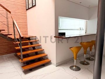 ESPECTACULAR PENTHOUSE DE 473 m²