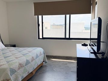 Casa de autor 4 recámaras una en planta baja Roof Garden zibata