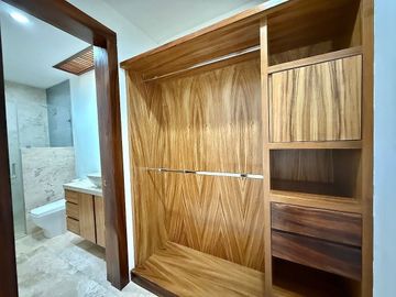 Casa en Venta en Valle Real