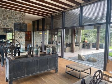 VENTA CASA REAL DE VALLESCONDIDO ZONA ESMERALDA
