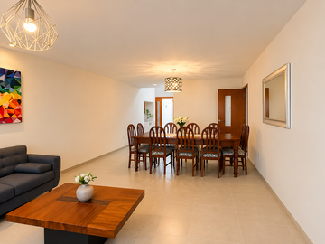 CASA EN VENTA EN VILLA MAGNA - $4.5 MDP