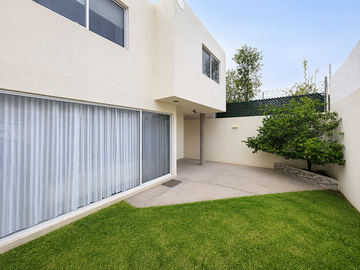 CASA EN VENTA EN VILLA MAGNA - $4.5 MDP
