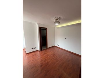 ARRIENDO APARTAMENTO EN LA LOMA DE LOS BERNAL