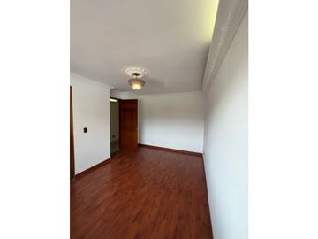 ARRIENDO APARTAMENTO EN LA LOMA DE LOS BERNAL