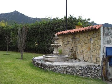 Quinta colindante con presa de La Boca