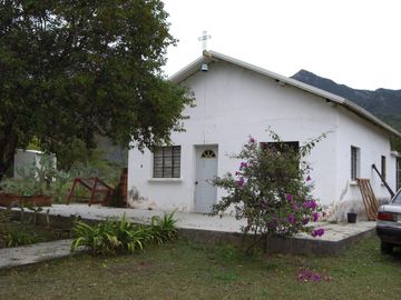Quinta colindante con presa de La Boca