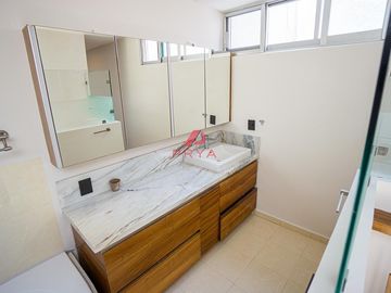 Casa en Renta en Jardín Real Coto 6 Zapopan 3 Recámaras
