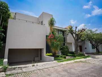 Casa en Renta en Jardín Real Coto 6 Zapopan 3 Recámaras