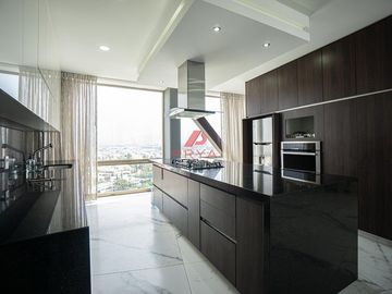 Departamento en renta en Fracc. Las Cumbres Zapopan con 3 Recámaras