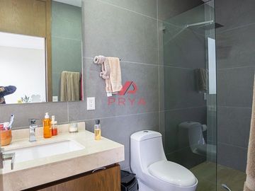 Departamento en renta en Fracc. Las Cumbres Zapopan con 3 Recámaras