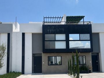CASA EN RENTA EN ZANTÉ, ZAKIA