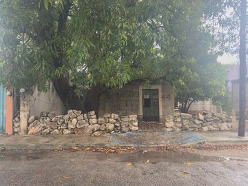Terreno con construcción en venta Merida, Yucatan.