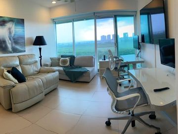 RENTA DEPARTAMENTO EN ISOLA AV BONAMPAK CANCUN
