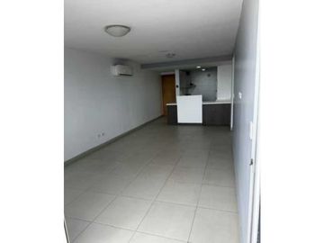 SE ALQUILA APARTAMENTO EN EL CARMEN