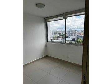 SE ALQUILA APARTAMENTO EN EL CARMEN