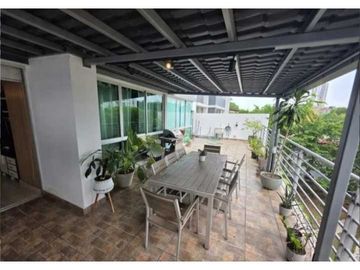 APARTAMENTO EN 12 DE OCTUBRE PH CENTRAL PARK 2REC 2B CBE 150M2