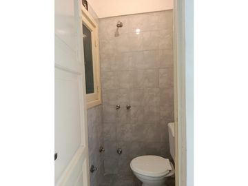 ALQUILER 24 MESES 3 AMBIENTES A LA CALLE C/BALCON Y C/DEPENDENCIA