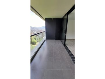 Apartamento en Arriendo, Altos Del Poblado, Medellín 102 m2
