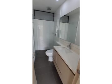 Apartamento en Arriendo, Altos Del Poblado, Medellín 102 m2