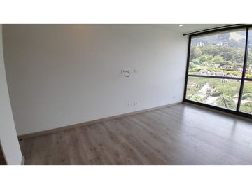 Apartamento en Arriendo, Altos Del Poblado, Medellín 102 m2