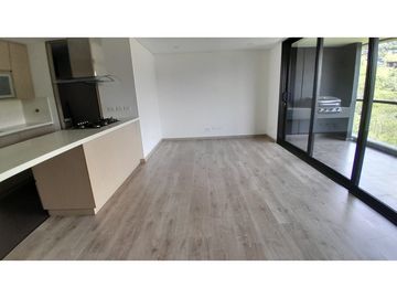Apartamento en Arriendo, Altos Del Poblado, Medellín 102 m2