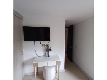 VENTA DE APARTAMENTO EN LA LOMA DE LOS BERNAL