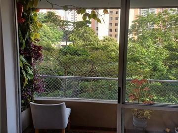 VENTA DE APARTAMENTO EN LA LOMA DE LOS BERNAL