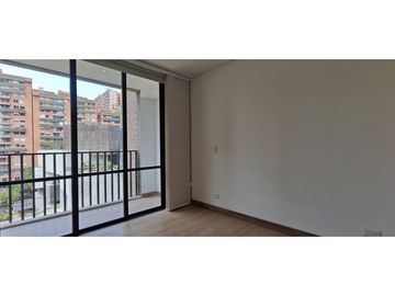 Apartamento en Arriendo Ciudad del Rio Medellin