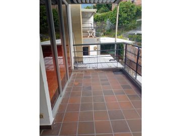 venta de Casa Cabaña en unidad cerrada en San Jerónimo