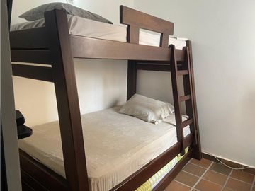 venta de Casa Cabaña en unidad cerrada en San Jerónimo