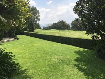 VENTA residencia en LOMAS COUNTRY CLUB