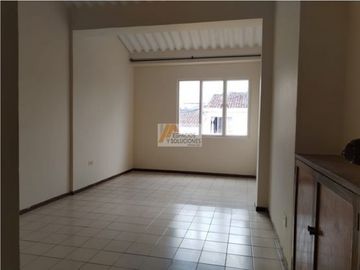 ARRIENDO CASA EN CONJUNTO LA ROSALEDA - FLORIDABLANCA