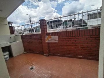 ARRIENDO CASA EN CONJUNTO LA ROSALEDA - FLORIDABLANCA