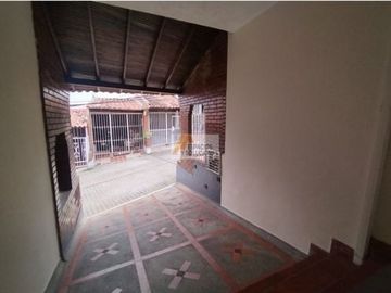 ARRIENDO CASA EN CONJUNTO LA ROSALEDA - FLORIDABLANCA