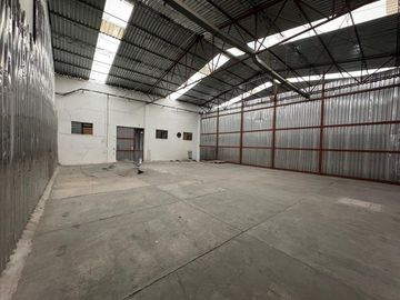 Renta Bodega Industrial , 200m2, Javier Rojo Gómez, Iztacalco, CDMX